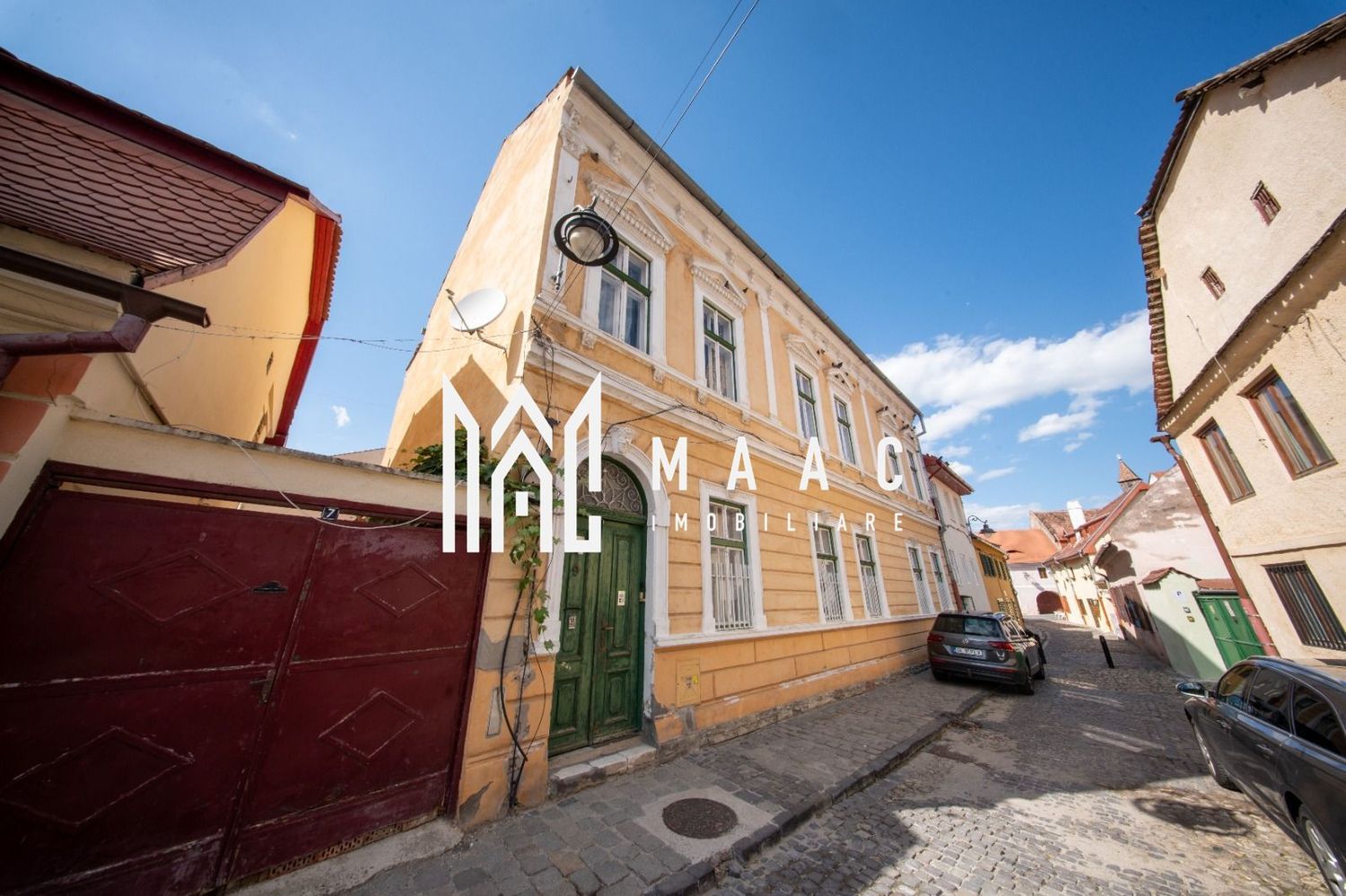 anBn-16528 Casă 6 camere | Ultracentral Sibiu | 280 mp, curte proprie