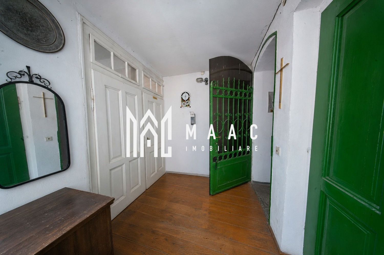 anBn-16533 Casă 6 camere | Ultracentral Sibiu | 280 mp, curte proprie