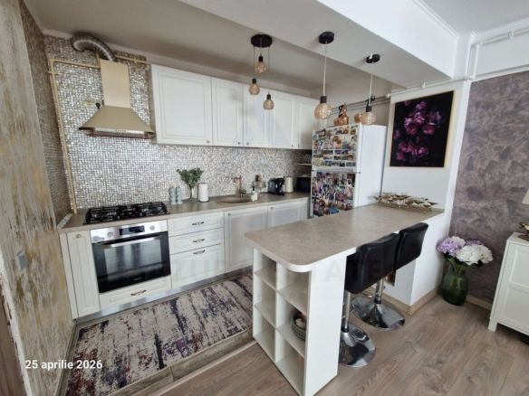 Apartament cu 3 camere 2 dormitoare 80 mp utili etaj 1 Doamna Stanca - foto 2