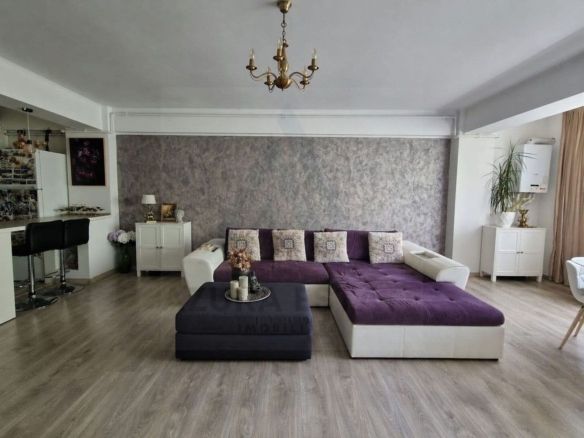 Apartament cu 3 camere 2 dormitoare 80 mp utili etaj 1 Doamna Stanca - foto 3