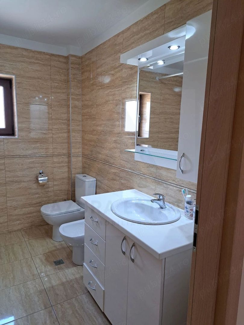 Casă individuală 5 camere cu garaj curte si gradină Șura Mare - foto 8