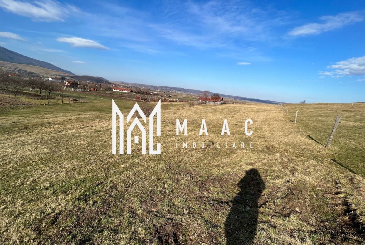 Teren cu potențial turistic I 1200 MP I Gura Râului – Mărăjdiei