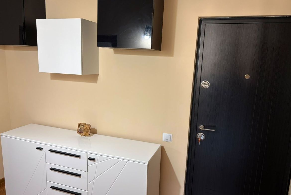 De vanzare apartament  cu 2 camere, renovat, etaj 4 , Mazepa 1, 85.000 euro