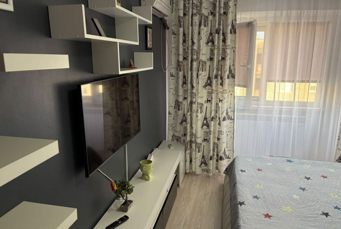 De vanzare apartament  cu 2 camere, renovat, etaj 4 , Mazepa 1, 85.000 euro