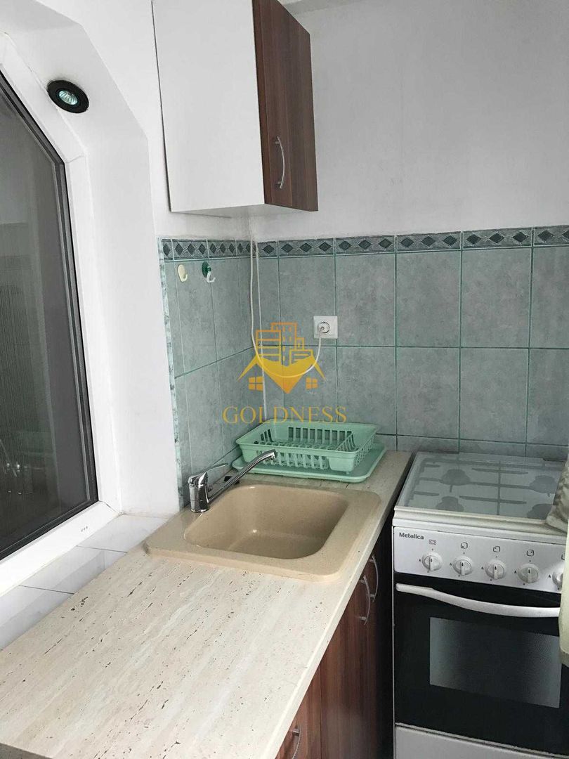 1 camera, Intre Lacuri, Iulius Mall, FSEGA, Centrala proprie