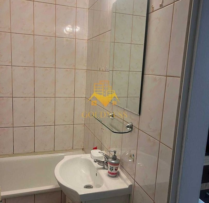 1 camera, Intre Lacuri, Iulius Mall, FSEGA, Centrala proprie