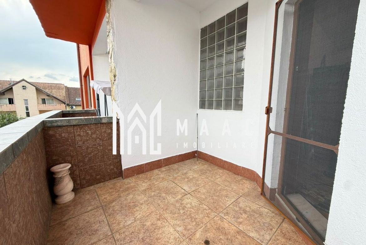 Apartament 4 camere | Curte | 3 bai | 4 balcoane | Strand