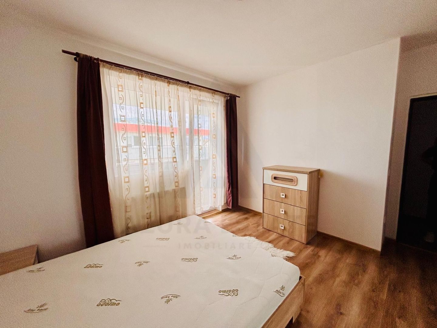 anBn-17075 Apartament 2 camere decomandate cu terasa si loc de parcare Turnisor