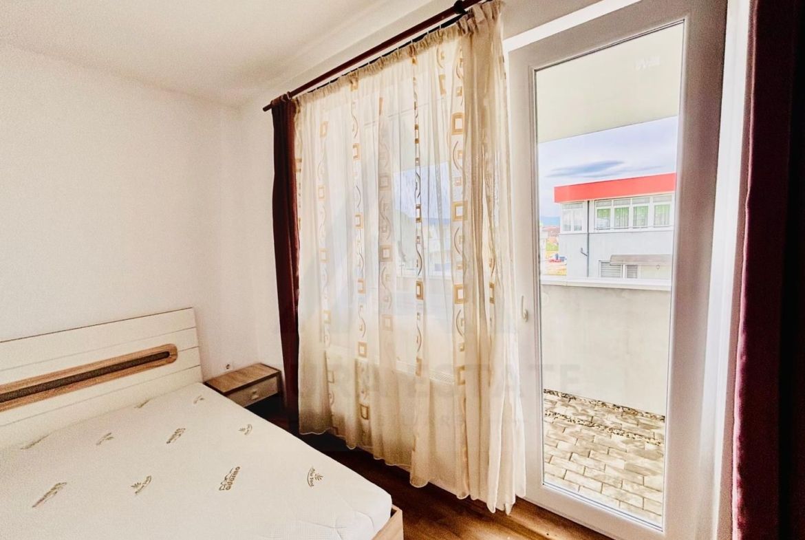 Apartament 2 camere decomandate  cu terasa si loc de parcare Turnisor