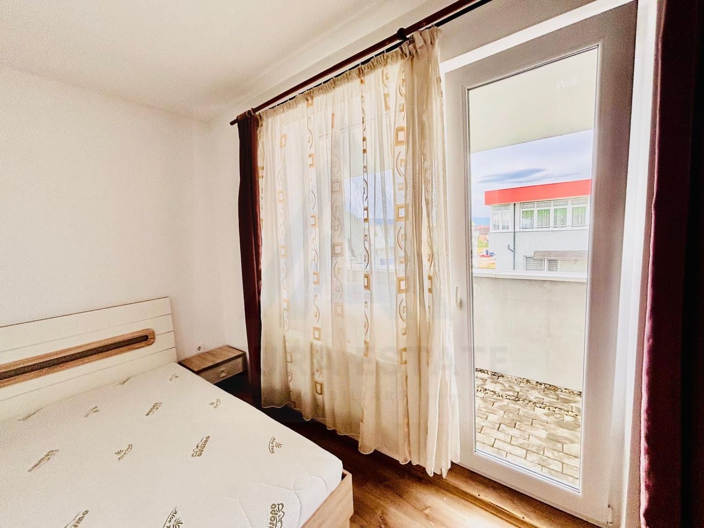 anBn-17076 Apartament 2 camere decomandate cu terasa si loc de parcare Turnisor