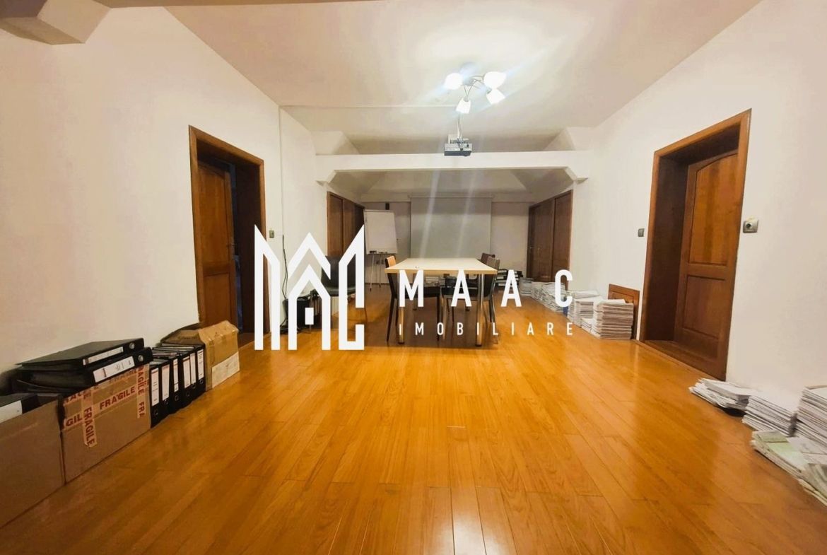 Casă de vânzare Șelimbăr | 9 camere | 395 mp utili, teren 544 mp