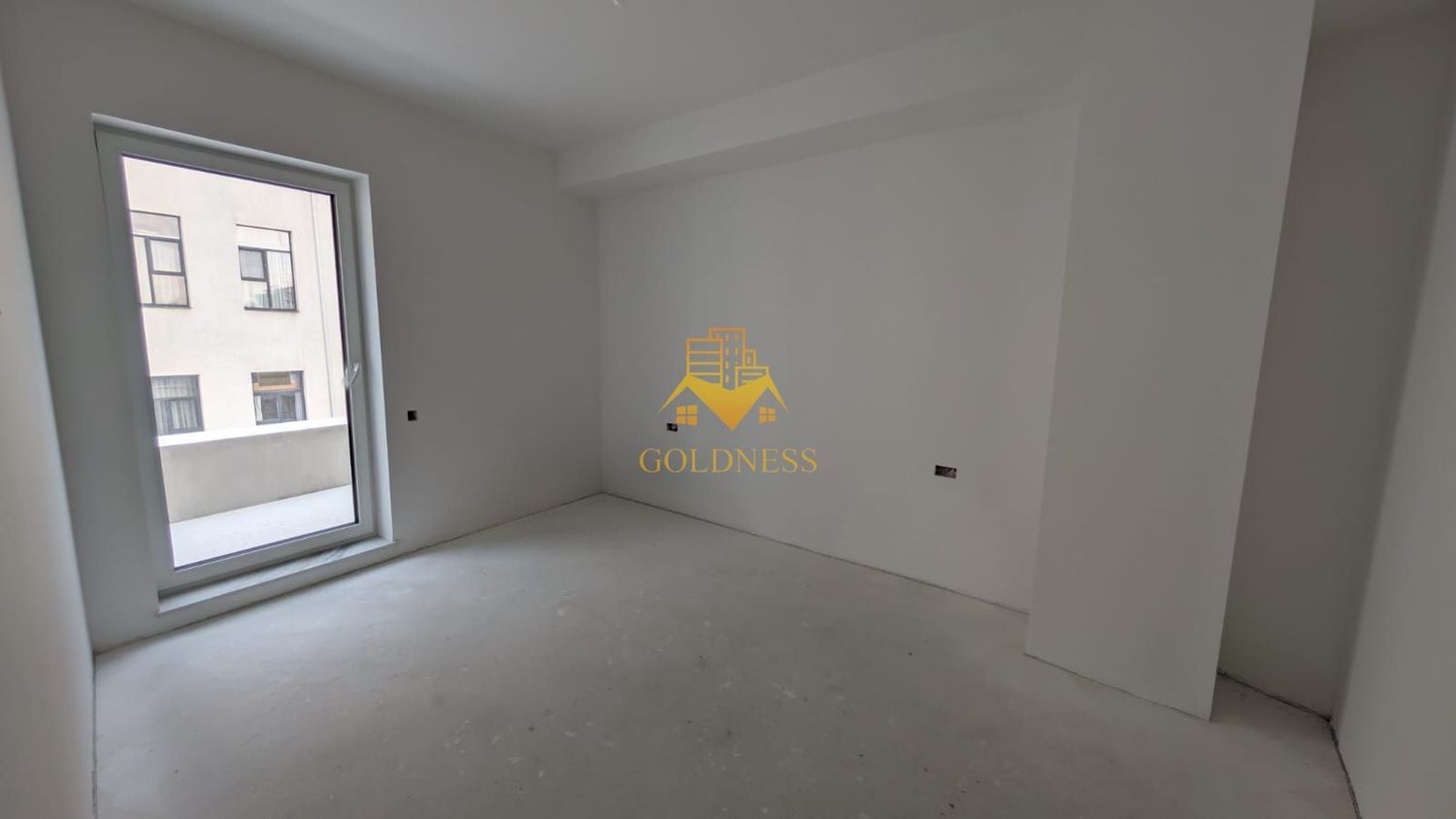 4 camere, Parcare Subterana, Bloc Nou, Central, Pta. Mihai Viteazu