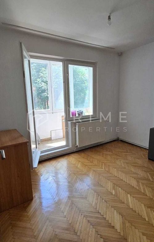 Apartament 3 camere, decomandat – Zonă liniștită în Cartierul Tudor