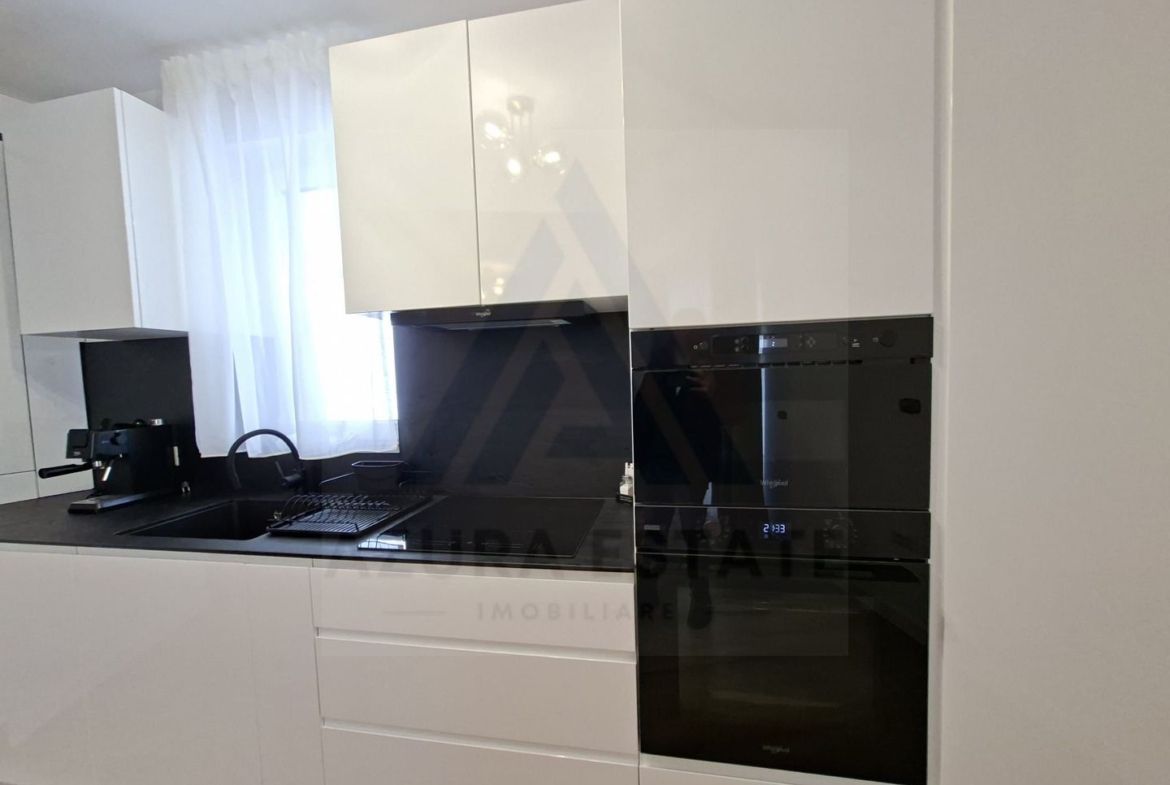 Apartament premium 3 camere 2 bai etaj 2 prima inchiriere in Evolution