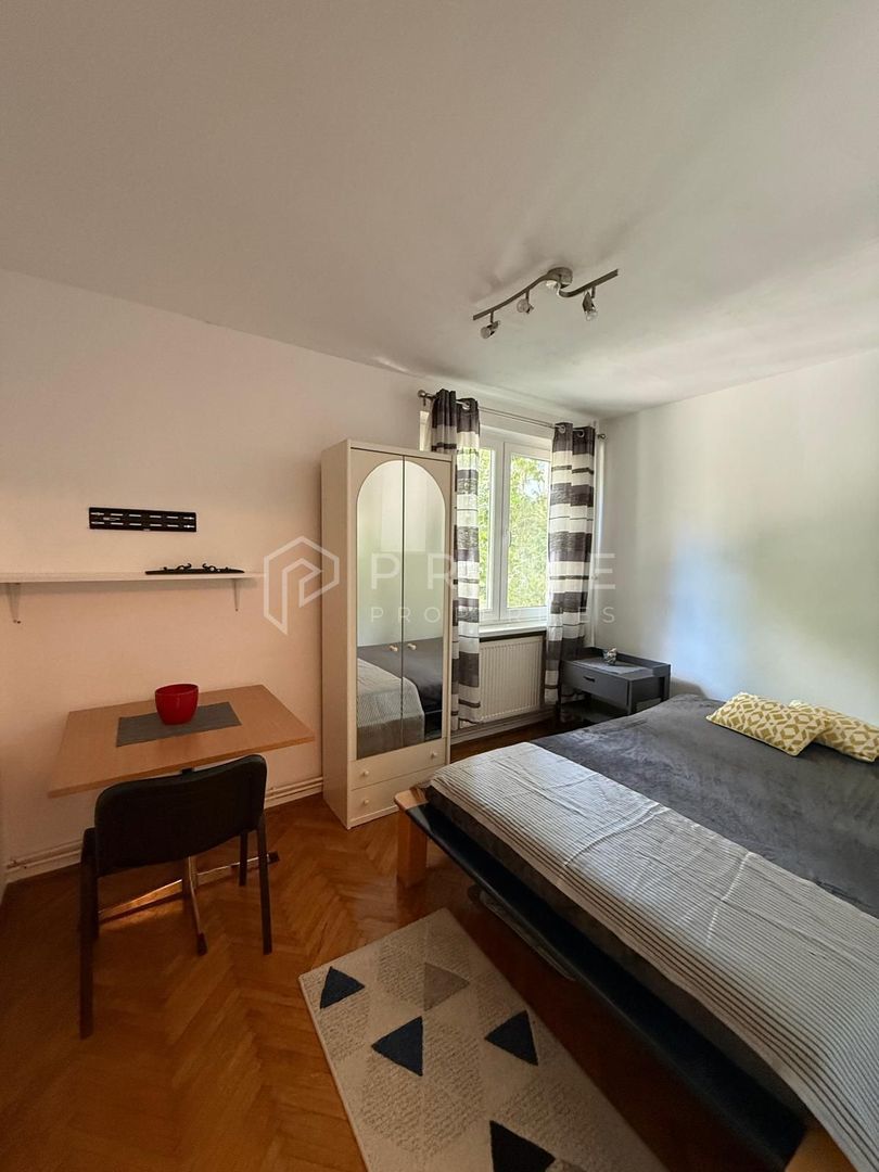 Apartament cu 3 camere decomandate- Ideal pentru studenti – Zona Tudor