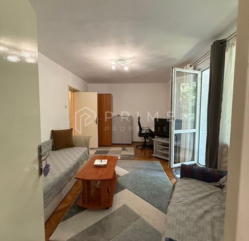 Apartament cu 3 camere decomandate- Ideal pentru studenti – Zona Tudor