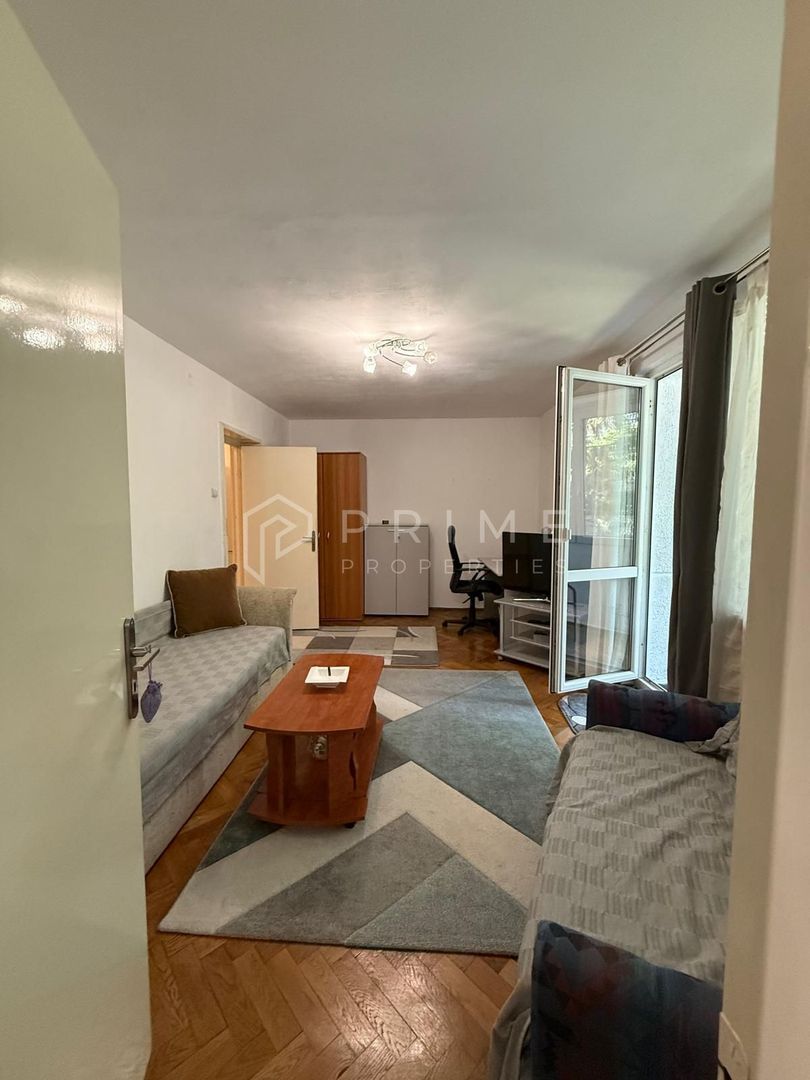 Apartament cu 3 camere decomandate- Ideal pentru studenti – Zona Tudor