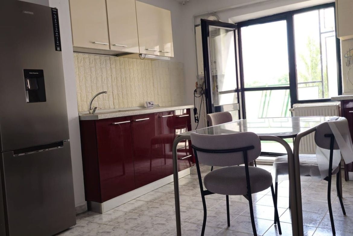 De inchiriat apartament spatios, zona Garii, et. 3, 490 euro negociabil