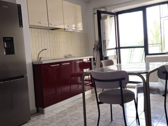 De inchiriat apartament spatios, zona Garii, et. 3, 490 euro negociabil - foto 2