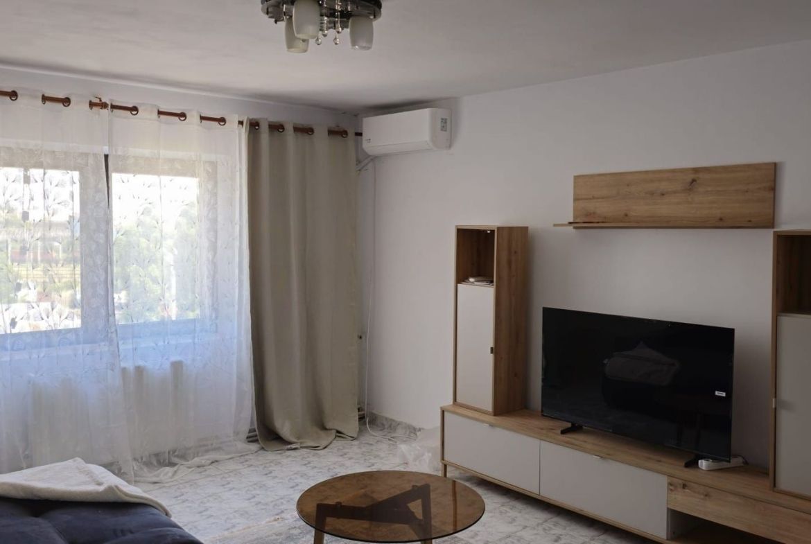 De inchiriat apartament spatios, zona Garii, et. 3, 490 euro negociabil