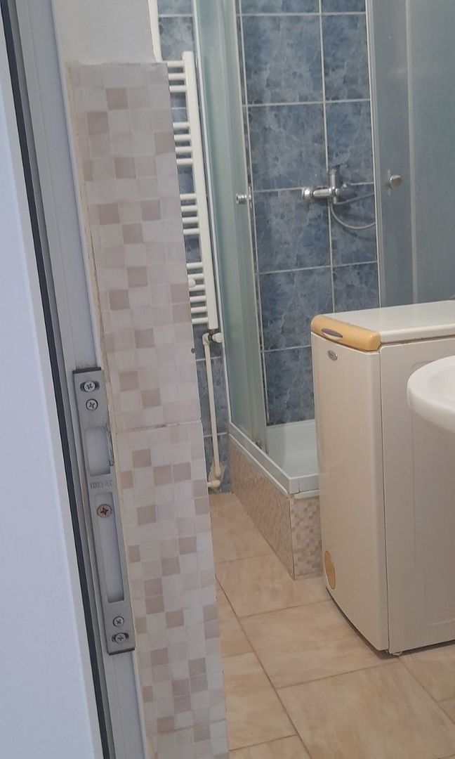 De vanzare apartament cu o cameră  str. Brăilei, et. 7, 58.000 euro