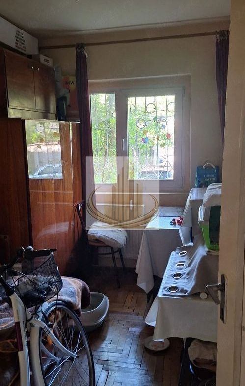 Apartament 3 camere parter Lipovei 90000Euro