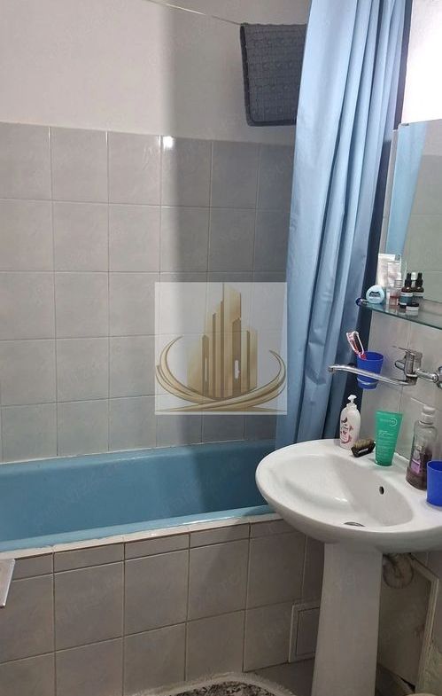 Apartament 3 camere parter Lipovei 90000Euro