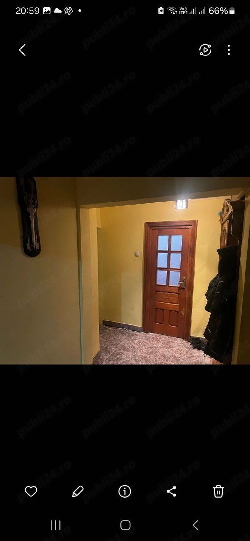 De inchiriat apartament 3 camere I. C. Frimu, et. 3, 450 euro
