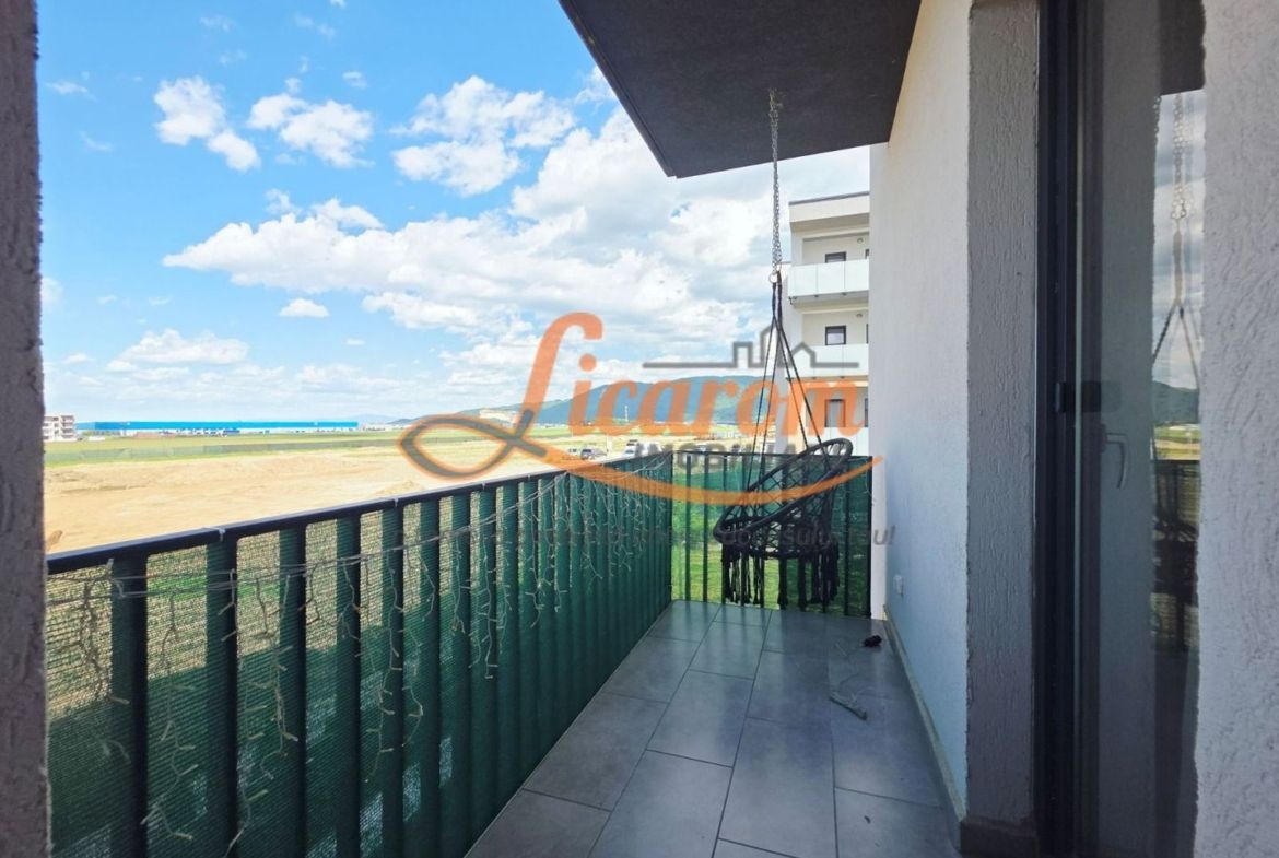Apartament 2 camere, mobilat, lift, parcare, animale,Cristian BV