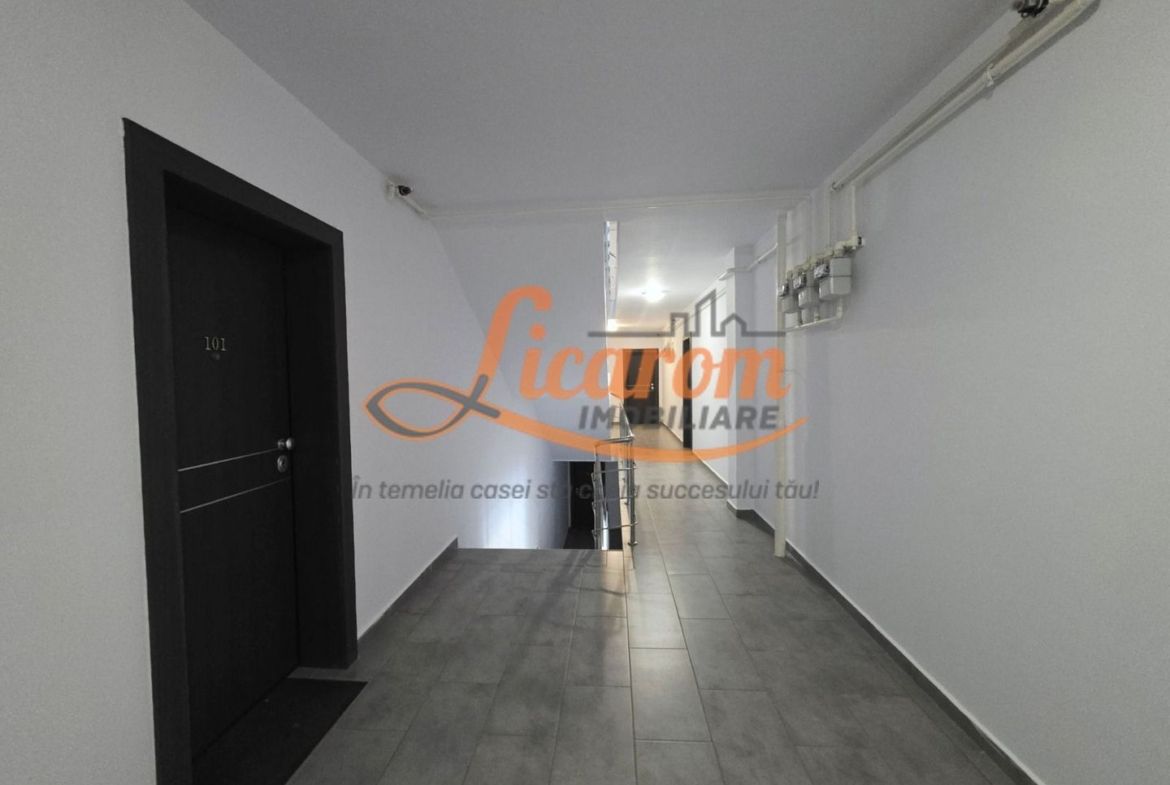 Apartament 2 camere, mobilat, lift, parcare, animale,Cristian BV