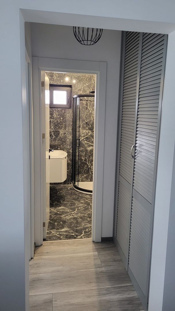 anBn-17521 De inchiriat apartament cu 2 camere la Papadie, etaj 3, renovat, 550 E
