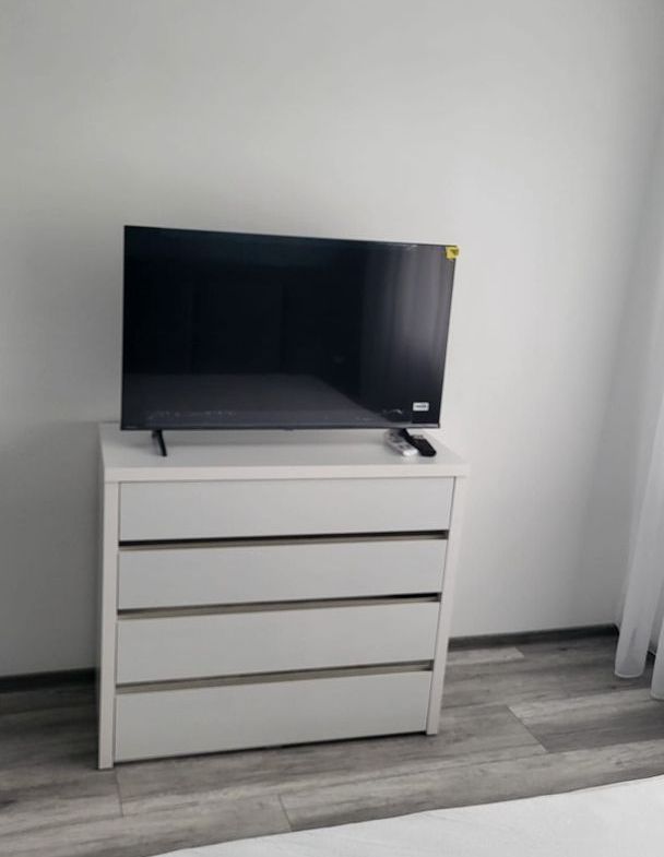 De inchiriat apartament cu 2 camere la Papadie, etaj 3, renovat, 550 E