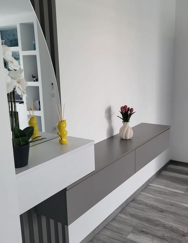 De inchiriat apartament cu 2 camere la Papadie, etaj 3, renovat, 550 E