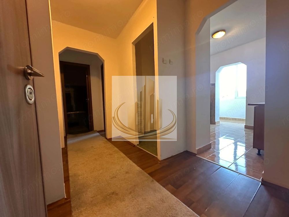 Apartament 2 camere decomandat etajul 3 Lipovei
