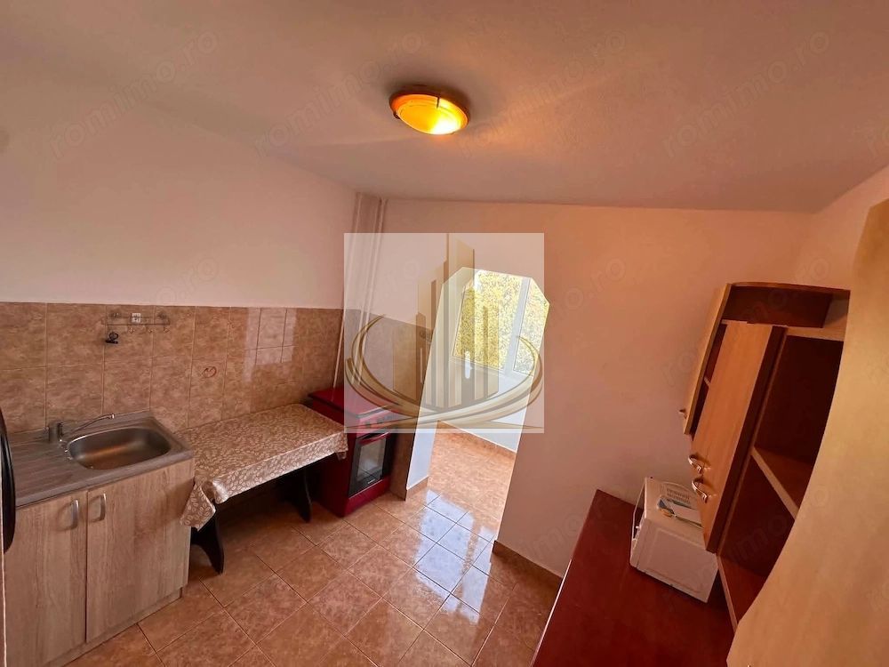 Apartament 2 camere decomandat etajul 3 Lipovei