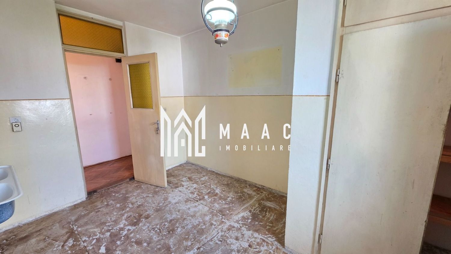 anBn-176 Apartament de vanzare Sibiu 3 camere decomandat | Strand | 2 bai, 2 balcoane