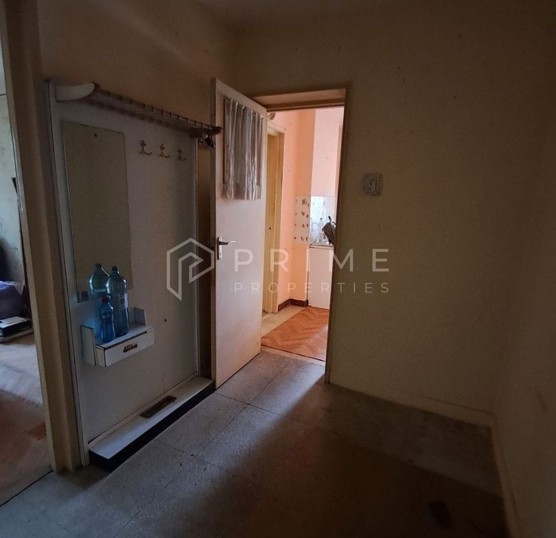 Apartament cu 2 camere, etaj intermediar –Zona Tudor, str. Bucinului