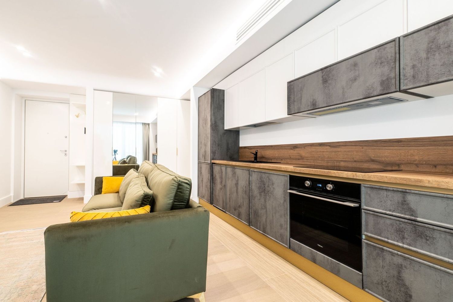 CORTINA 126 | Apartament exclusivist | Terasa de 15 mp | Ultra LUX