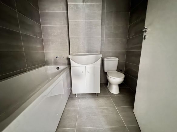 Apartament 2 camere Militari Residence mutare imediata - foto 3