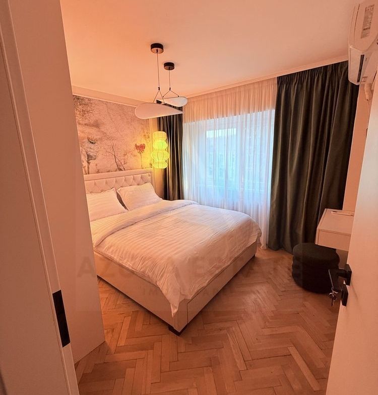 Apartament premium 52 mp utili balcon prima inchiriere zona Centrala