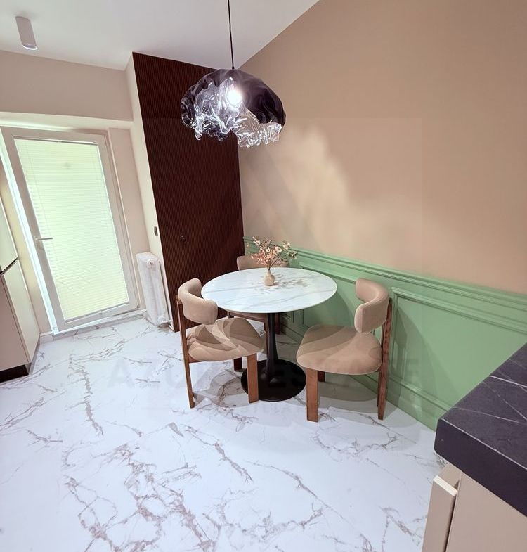 Apartament premium 52 mp utili balcon prima inchiriere zona Centrala