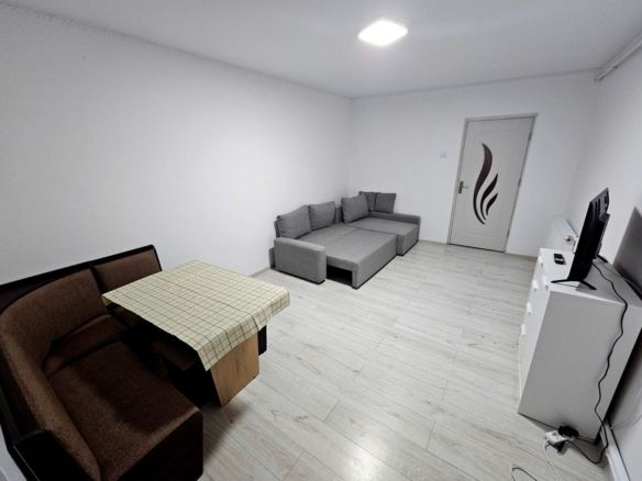 De vanzare apartament cu o camera, zona Reno – Doja, parter, 46.500 euro