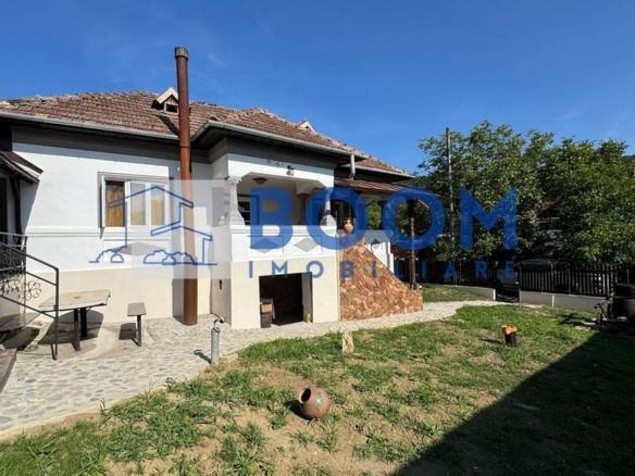 Conac Boieresc | Restaurat | Teren 2000 m
