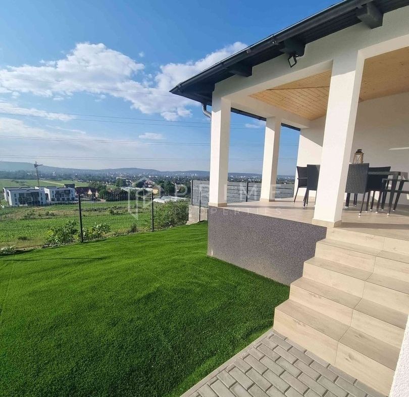 Duplex NOU cu 4 camere, încălzire în pardoseală și terasă panoramică - Imagine principala