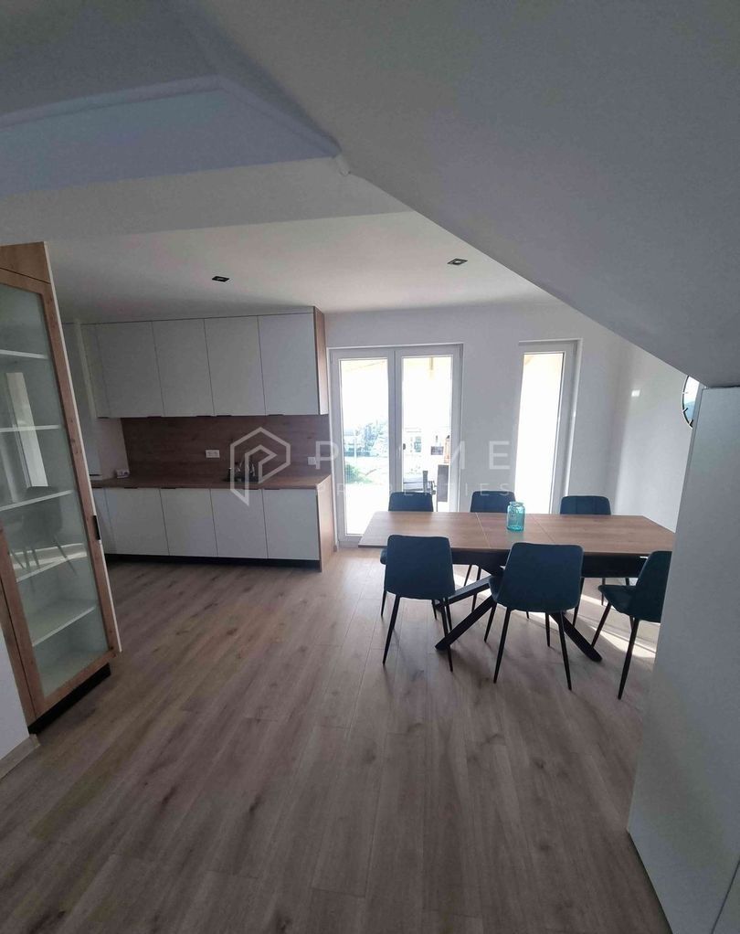 Duplex NOU cu 4 camere, încălzire în pardoseală și terasă panoramică - foto 7 Duplex NOU cu 4 camere, încălzire în pardoseală și terasă panoramică - foto 7