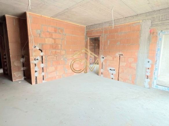 Apartament 2 Camere-43,30MPU-Parter-Terasa-Parcare - foto 2