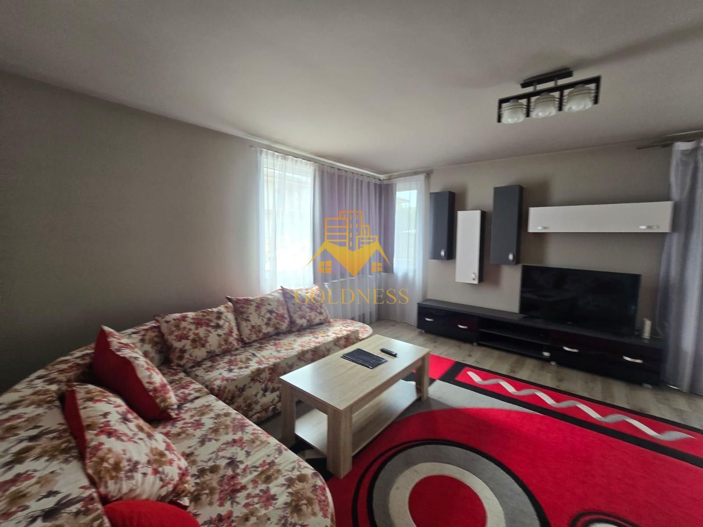 Duplex, 4 camere, modern, curte, terasă, 200mp teren, Florești