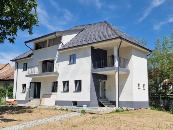 Casa individuala premium 236 mp utili si teren 1200 in Cisnadioara - Imagine principala