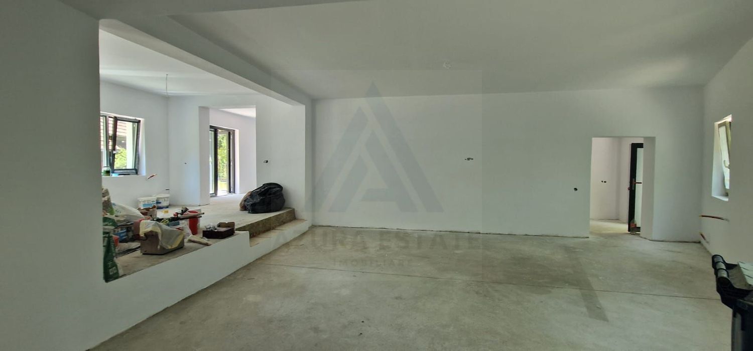 Casa individuala premium 236 mp utili si teren 1200 in Cisnadioara