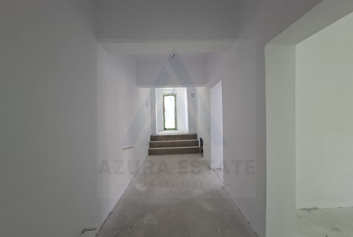 Casa individuala premium 236 mp utili si teren 1200 in Cisnadioara
